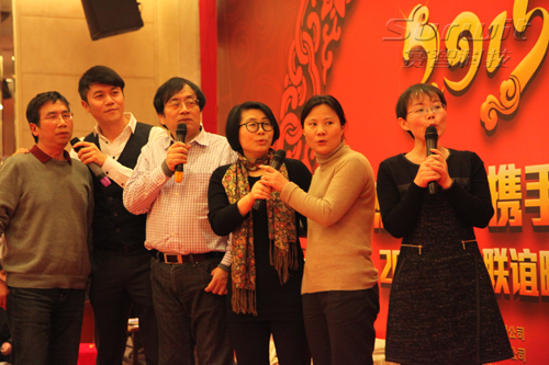 1435115682724999.jpg 新年17.jpg